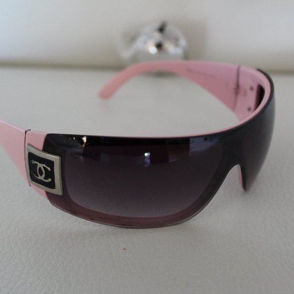 BEUTIFUL PINK SUNGLASSES GLASSES - Picture 1 of 5